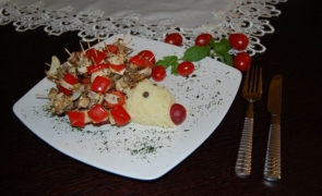 Jaglany jezyk w towarzystwie nadzianej kury z warzywami-Emilia Zalewska